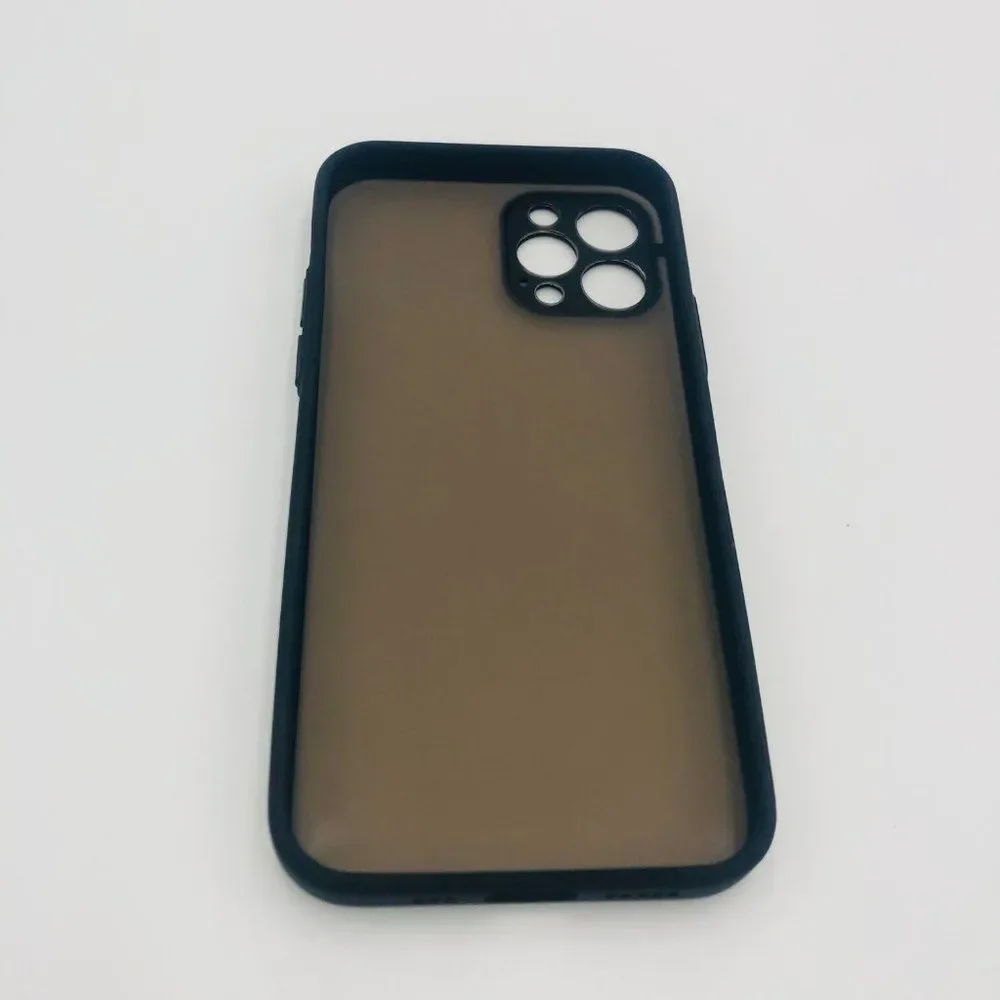 Brand New iPhone‎ 12 Pro Matt Silicone Case / Phone Accessory